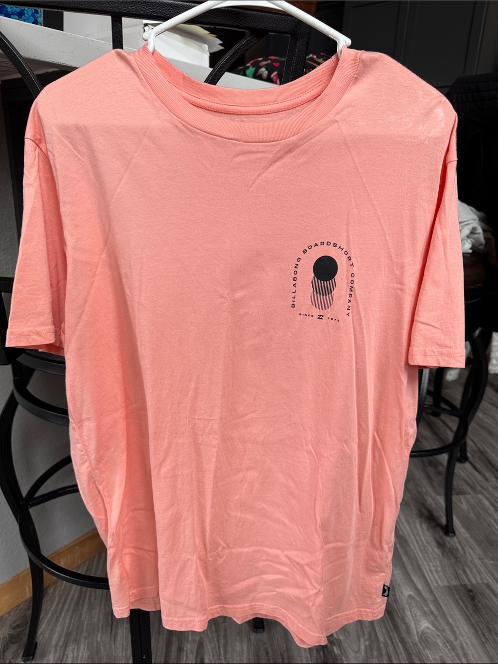 Billabong Men’s Coral Pink Short Sleeve Graphic Tee